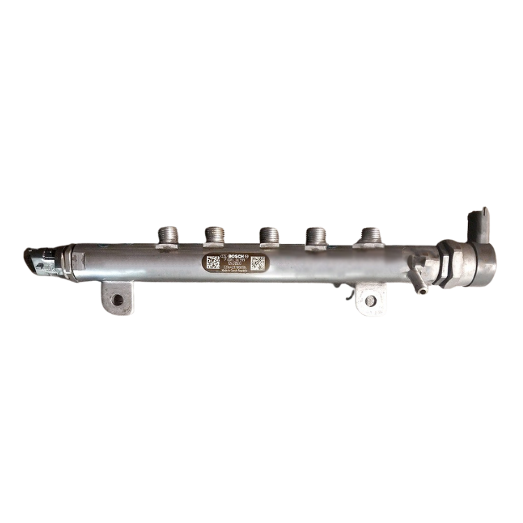 Chevrolet GMC Duramax LML Fuel Rail 2011-2015: OEM 12620533